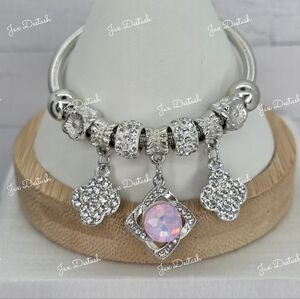 Silver Plated Clover Charm Bracelet BR237